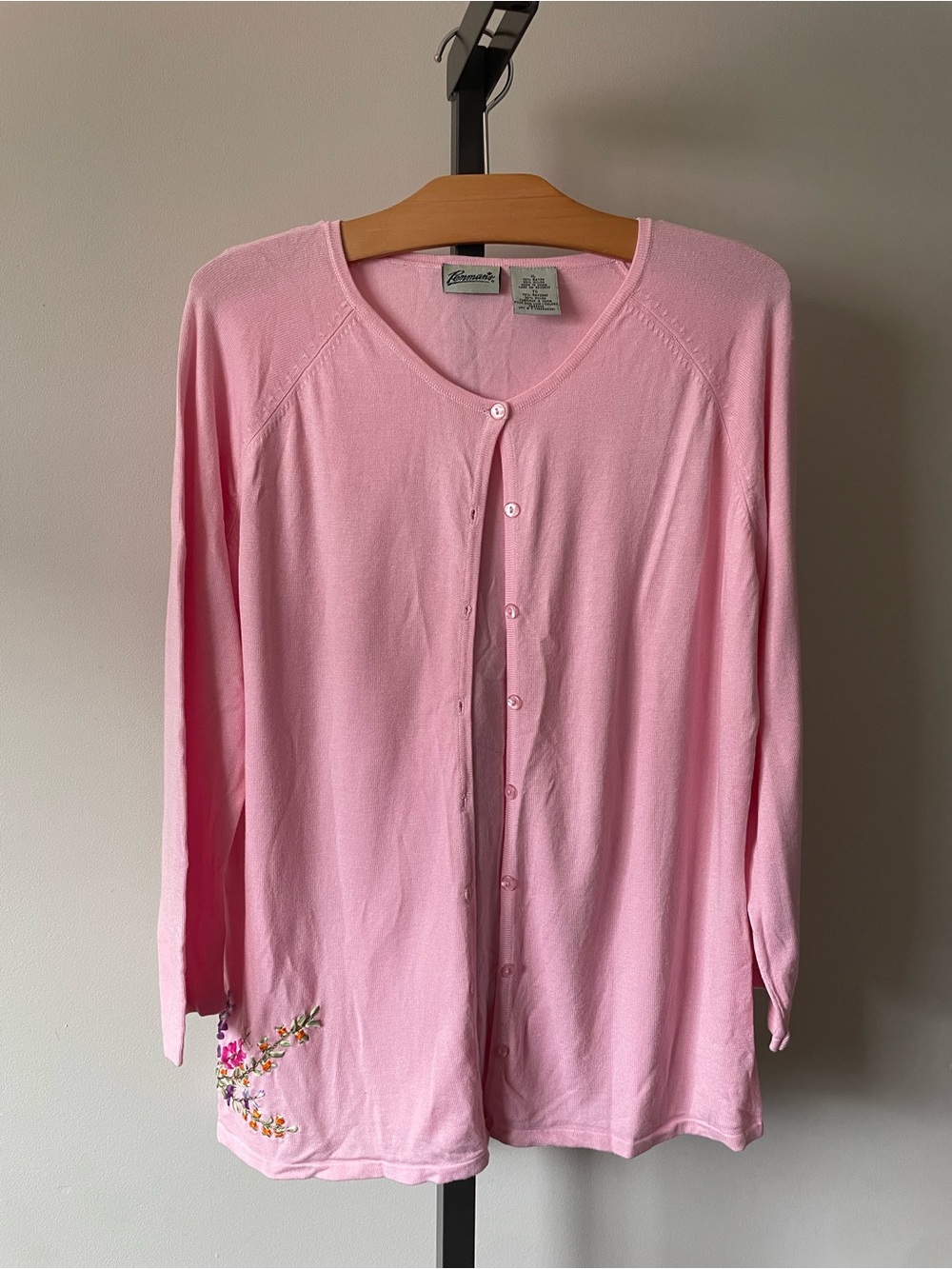 Y2K Vintage Penmans Pink Floral Embroidered Knit Button Down Cardigan Sweater